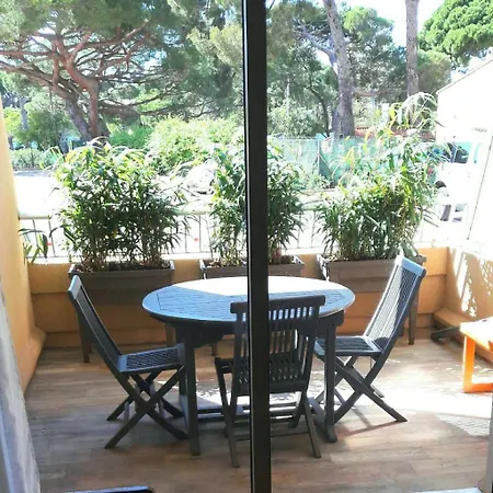 Studio 4 Personnes Proche Commerces 74978